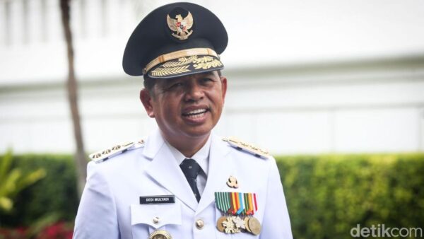 VIDEO: Kang Dedi Mulyadi Turun Langsung Rayakan Persib Juara Bersama Bobotoh